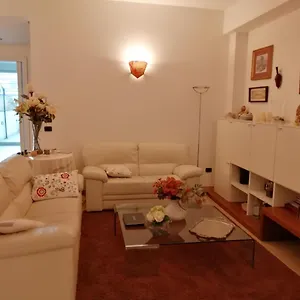 Casa Lauretta - Terrazza - Garage Wifi E Bici Gratuite Holiday home Lecce
