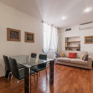 Casa Zeffiro - Fromhometorome Apartment Rome